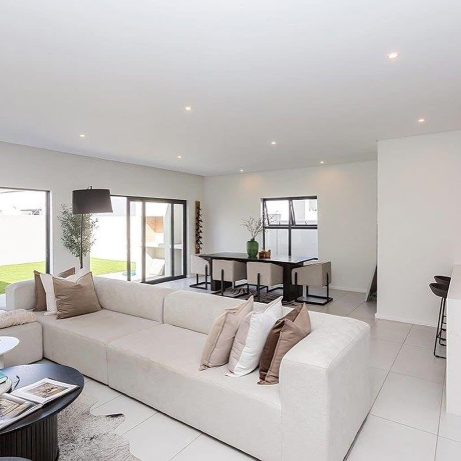 3 Bedroom Property for Sale in Sandown Western Cape